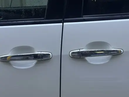 Toyota Estima 2011 года за 7 000 000 тг. в Астана – фото 9