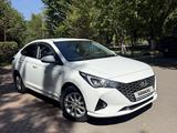 Hyundai Accent 2020 года за 6 900 000 тг. в Караганда