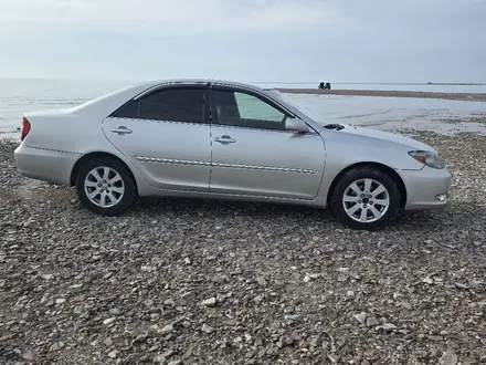 Toyota Camry 2004 года за 5 000 000 тг. в Караганда – фото 2