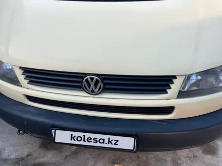 Volkswagen Transporter 2000 года за 4 500 000 тг. в Алматы – фото 2