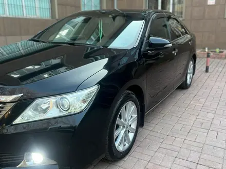 Toyota Camry 2014 года за 10 600 000 тг. в Алматы – фото 13