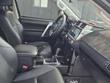 Toyota Land Cruiser Prado 2014 года за 19 000 000 тг. в Атырау – фото 2