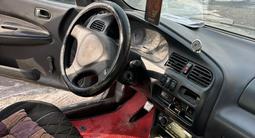 Mazda 323 1994 года за 650 000 тг. в Алматы – фото 5