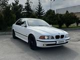 BMW 528 1997 года за 3 800 000 тг. в Алматы – фото 2