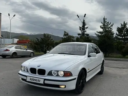 BMW 528 1997 года за 4 000 000 тг. в Алматы – фото 7