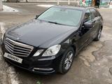 Mercedes-Benz E 200 2011 года за 8 000 000 тг. в Павлодар