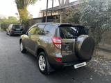 Toyota RAV4 2010 года за 6 900 000 тг. в Алматы – фото 4