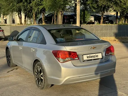 Chevrolet Cruze 2013 года за 3 000 000 тг. в Шымкент – фото 3