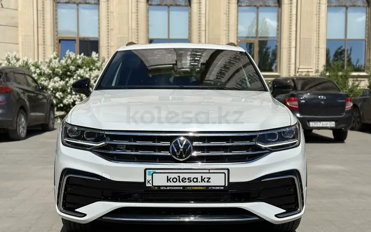 Volkswagen Tiguan 2022 года за 17 300 000 тг. в Актобе