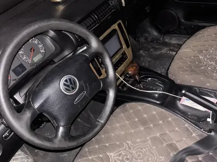 Volkswagen Passat 2000 года за 1 000 000 тг. в Алматы – фото 4