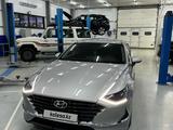 Hyundai Sonata 2022 года за 12 800 000 тг. в Алматы – фото 2