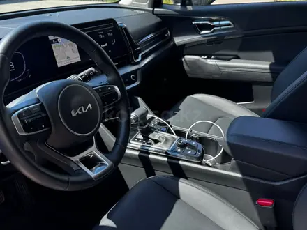 Kia Sportage 2025 года за 15 300 000 тг. в Актобе – фото 13