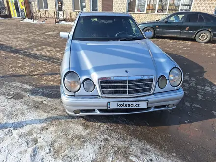 Mercedes-Benz E 280 1996 года за 3 000 000 тг. в Алматы – фото 9