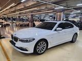 BMW 520 2018 годаүшін9 200 000 тг. в Алматы