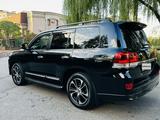 Toyota Land Cruiser 2020 года за 41 950 000 тг. в Алматы – фото 4