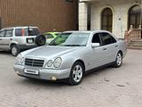 Mercedes-Benz E 280 1998 года за 3 850 000 тг. в Алматы – фото 3