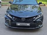 Toyota Camry 2023 годаүшін16 500 000 тг. в Семей – фото 2