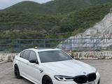 BMW 5 серия 2022 года за 25 500 000 тг. в Алматы – фото 2