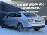 Volkswagen Jetta 2010 годаүшін3 990 000 тг. в Актобе – фото 3