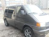 Volkswagen Caravelle 1993 года за 2 700 000 тг. в Караганда – фото 4