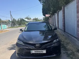 Toyota Camry, 2017