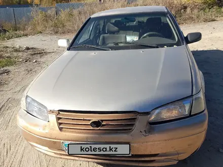 Toyota Camry 1999 года за 2 000 000 тг. в Усть-Каменогорск