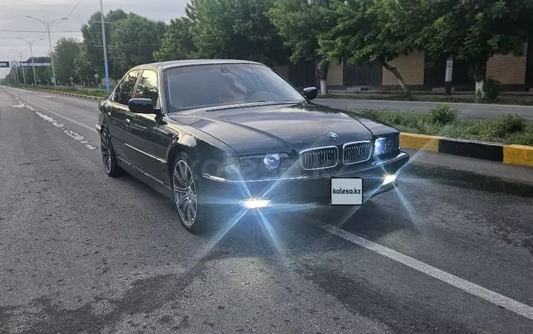 BMW 735 1994 года за 3 000 000 тг. в Шымкент