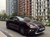 Lexus ES 250 2017 годаүшін14 700 000 тг. в Алматы