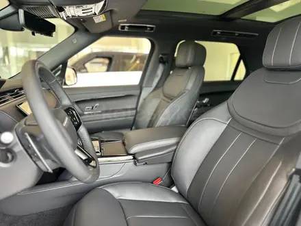 Land Rover Range Rover Sport Dynamic SE 2026 года за 99 997 000 тг. в Семей – фото 5