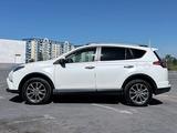 Toyota RAV4 2016 годаүшін13 500 000 тг. в Шымкент – фото 2