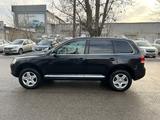 Volkswagen Touareg 2007 года за 5 100 000 тг. в Алматы – фото 4