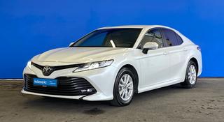 Toyota Camry 2018 года за 12 600 000 тг. в Шымкент