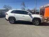 Toyota RAV4 2022 года за 14 500 000 тг. в Костанай – фото 4