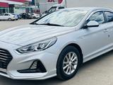 Hyundai Sonata 2017 годаүшін5 850 000 тг. в Астана – фото 2