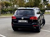 Volkswagen Touareg 2010 года за 9 800 000 тг. в Астана – фото 5
