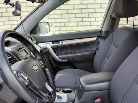 Kia Sorento 2012 года за 5 900 000 тг. в Уральск – фото 9