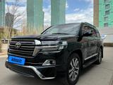 Toyota Land Cruiser 2017 года за 36 750 000 тг. в Астана – фото 2