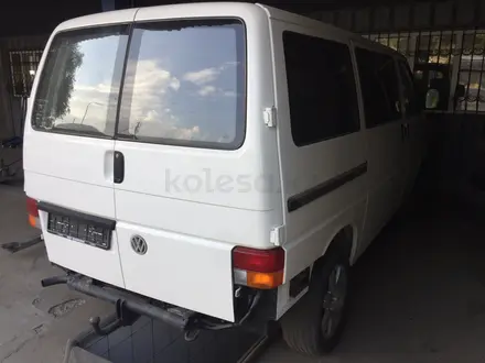Volkswagen Transporter 1994 годаүшін7 800 000 тг. в Алматы – фото 5