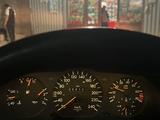 Mercedes-Benz E 200 1995 года за 1 800 000 тг. в Шымкент – фото 4
