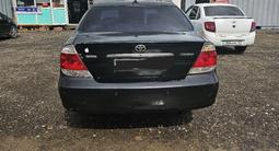 Toyota Camry 2005 годаүшін4 500 000 тг. в Астана – фото 3