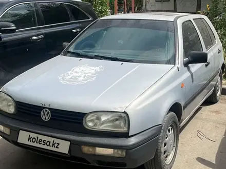 Volkswagen Golf 1993 года за 1 400 000 тг. в Актобе