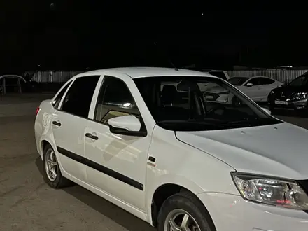 ВАЗ (Lada) Granta 2190 2013 года за 2 000 000 тг. в Уральск – фото 3