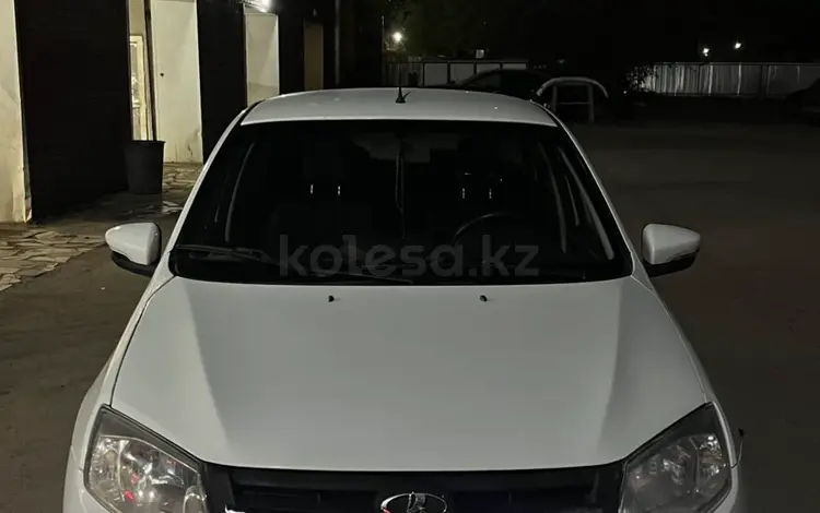 ВАЗ (Lada) Granta 2190 2013 года за 2 000 000 тг. в Уральск