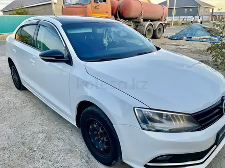 Volkswagen Jetta 2016 года за 7 000 000 тг. в Атырау – фото 4