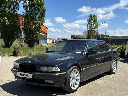 BMW 728 1997 года за 2 770 000 тг. в Актобе