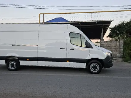 Mercedes-Benz Sprinter 2021 года за 18 700 000 тг. в Алматы – фото 2