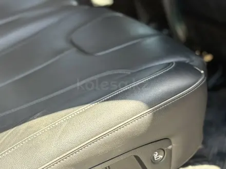 Hyundai Santa Fe 2021 года за 15 200 000 тг. в Алматы – фото 18