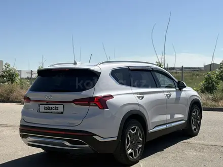 Hyundai Santa Fe 2021 года за 15 200 000 тг. в Алматы – фото 19