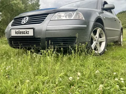 Volkswagen Passat 2002 года за 2 500 000 тг. в Усть-Каменогорск – фото 2