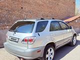Lexus RX 300 2001 годаfor5 500 000 тг. в Усть-Каменогорск – фото 2